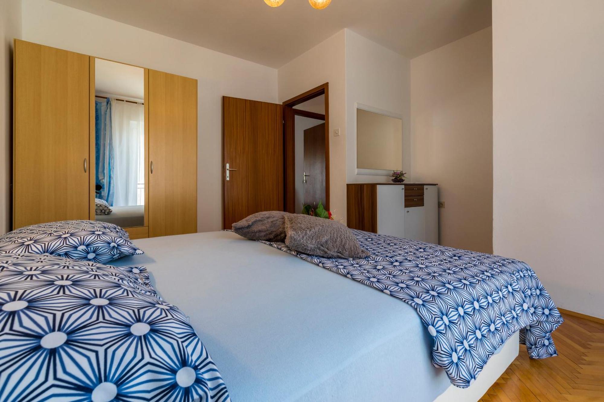 Apartments Melita Dramalj Eksteriør bilde