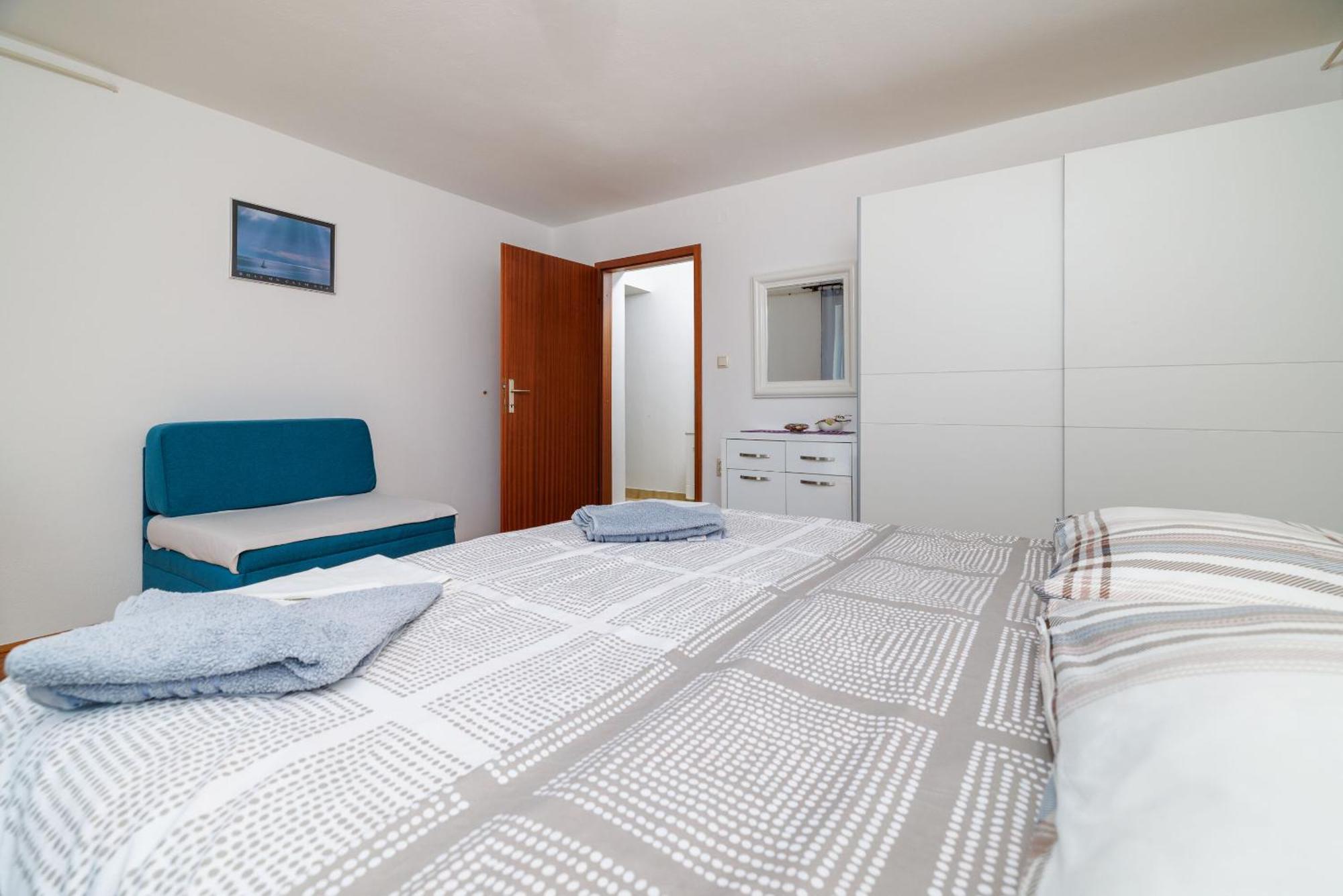 Apartments Melita Dramalj Eksteriør bilde